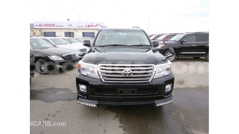 Big with watermark toyota land cruiser dakar import dubai 5166