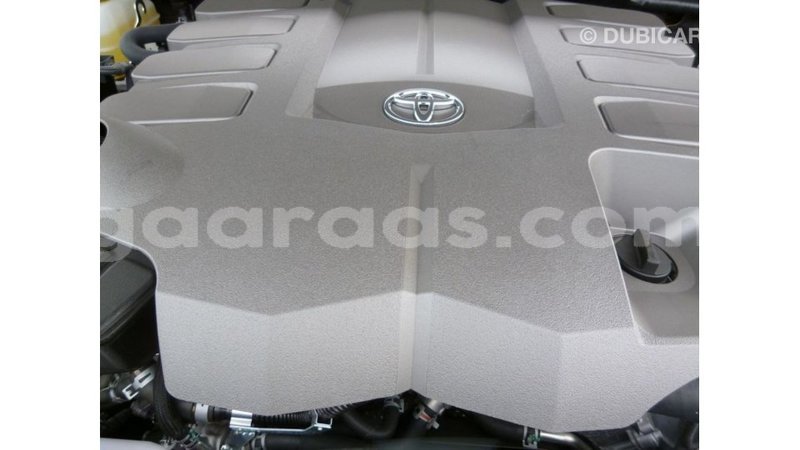 Big with watermark toyota land cruiser dakar import dubai 5166