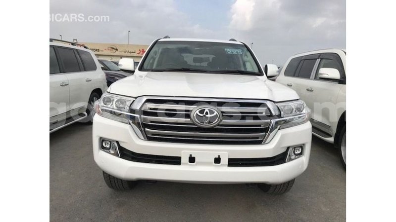 Big with watermark toyota land cruiser dakar import dubai 5182