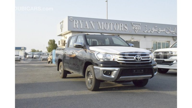 Big with watermark toyota hilux dakar import dubai 5189