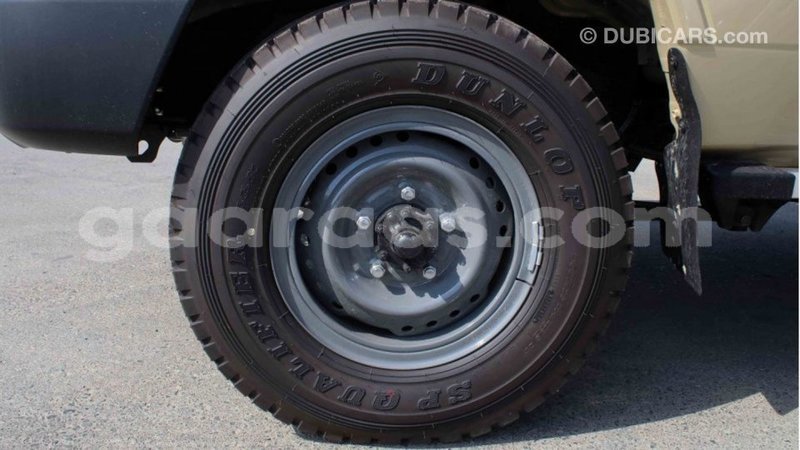 Big with watermark toyota land cruiser dakar import dubai 5192