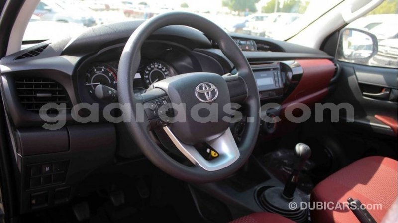 Big with watermark toyota hilux dakar import dubai 5207