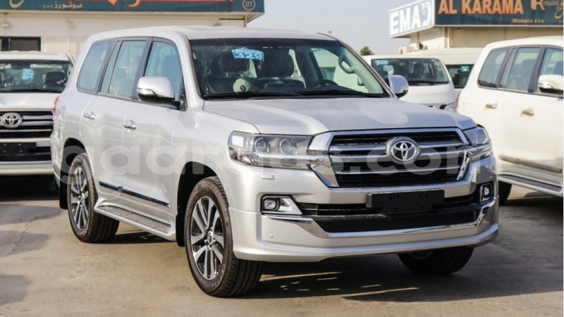 Big with watermark toyota land cruiser dakar import dubai 5216