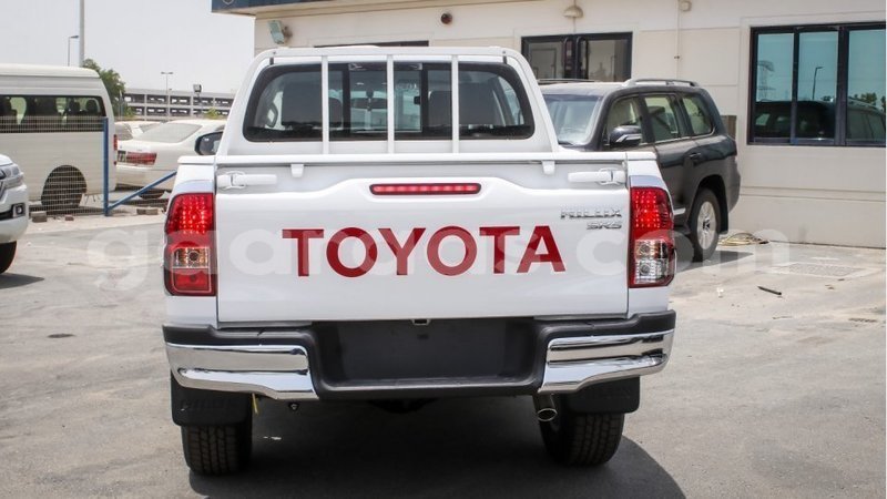 Big with watermark toyota hilux dakar import dubai 5217