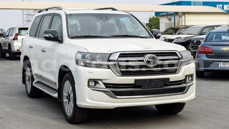 Big with watermark toyota land cruiser dakar import dubai 5237