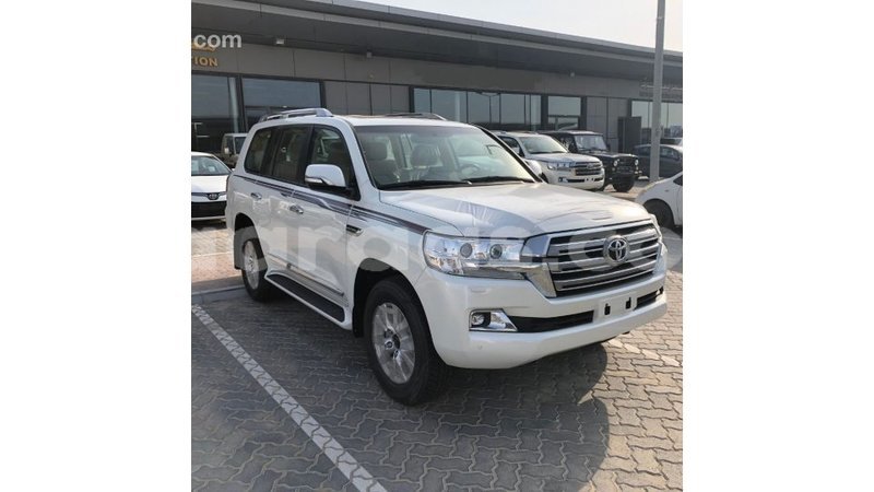 Big with watermark toyota land cruiser dakar import dubai 5254