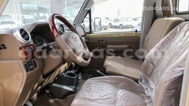 Big with watermark toyota land cruiser dakar import dubai 5269