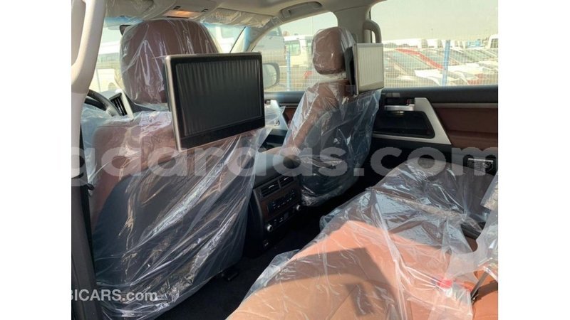 Big with watermark toyota land cruiser dakar import dubai 5282