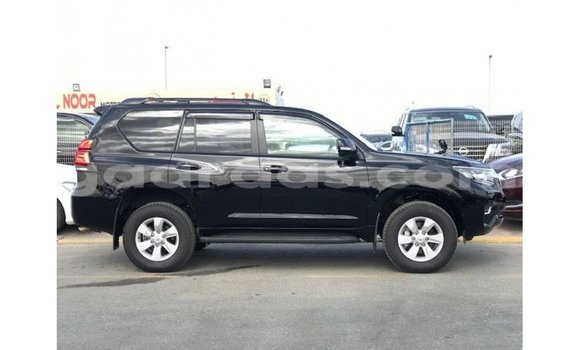 Acheter Import Voiture Toyota Prado Noir à Import - Dubai, Dakar Acheter Import Voiture Toyota Prado Noir à Import - Dubai, Dakar