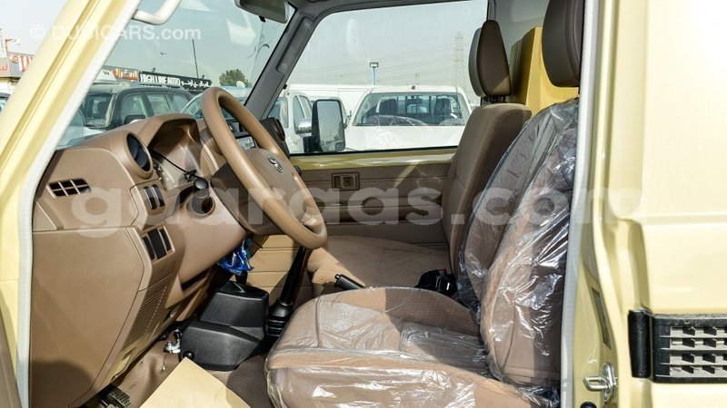 Big with watermark toyota land cruiser dakar import dubai 5417