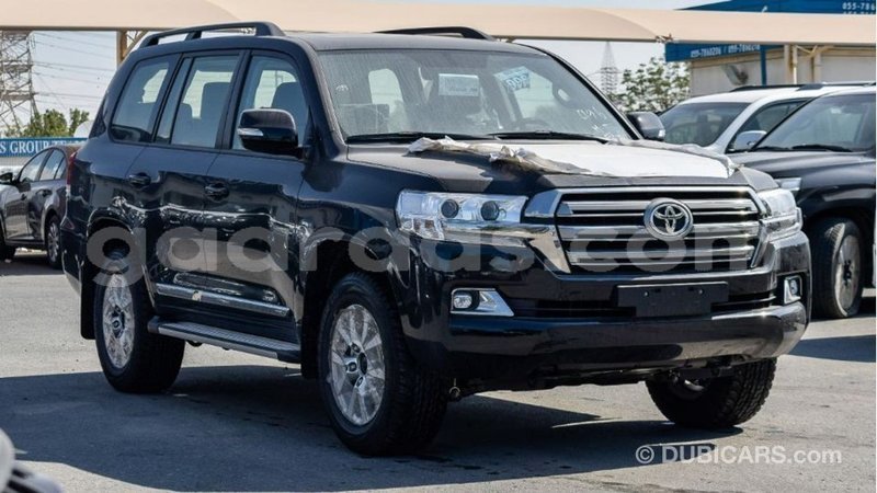 Big with watermark toyota land cruiser dakar import dubai 5426