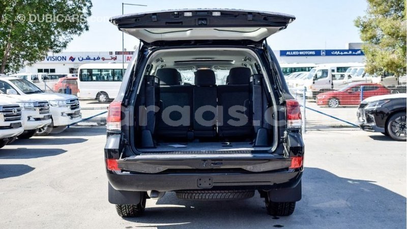 Big with watermark toyota land cruiser dakar import dubai 5431