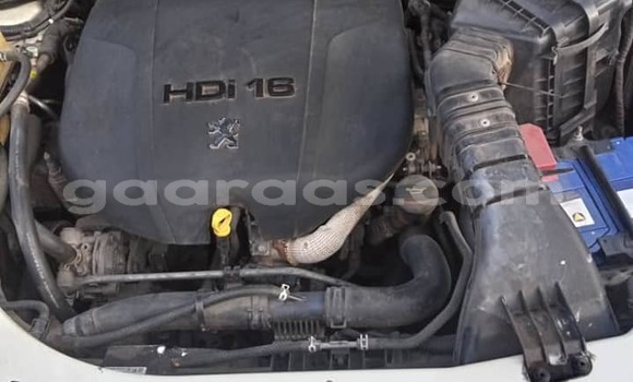 Buy Used Peugeot 4007 White Car in Dakar in Dakar Buy Used Peugeot 4007 White Car in Dakar in Dakar