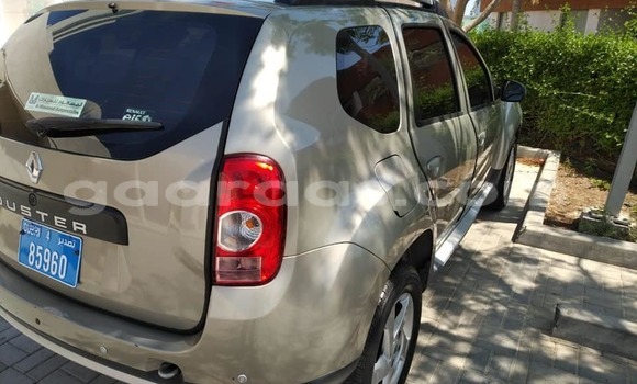 Buy Used Renault Duster Beige Car in Dakar in Dakar Buy Used Renault Duster Beige Car in Dakar in Dakar