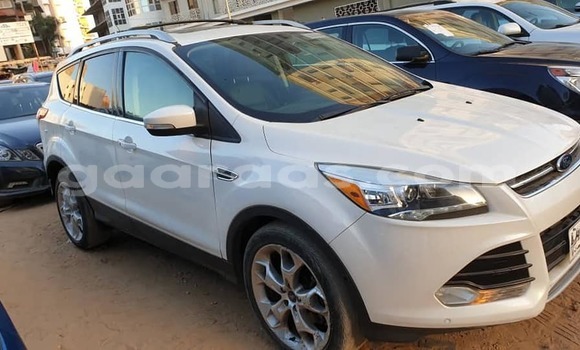 Acheter Occasion Voiture Ford Escape Blanc à Dakar, Dakar Acheter Occasion Voiture Ford Escape Blanc à Dakar, Dakar