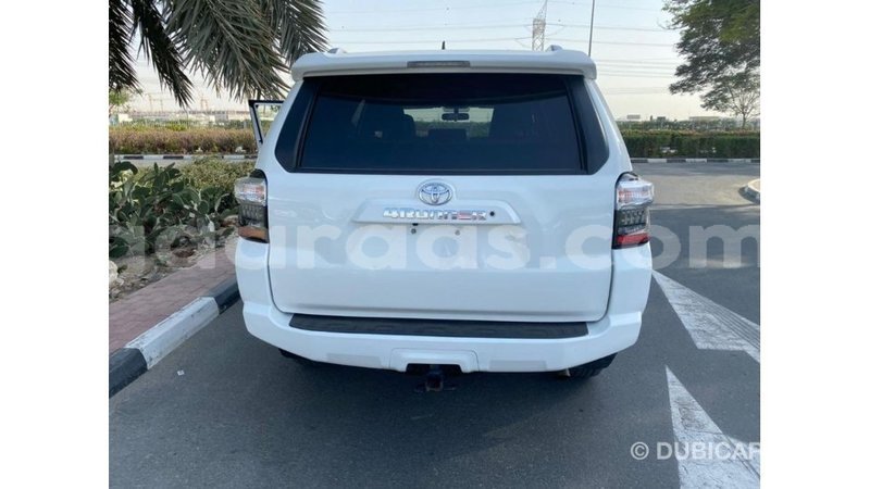 Big with watermark toyota 4runner dakar import dubai 5483