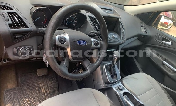 Dieundeu Occasion Ford Escape Red Auto in Dakar in Dakar Dieundeu Occasion Ford Escape Red Auto in Dakar in Dakar