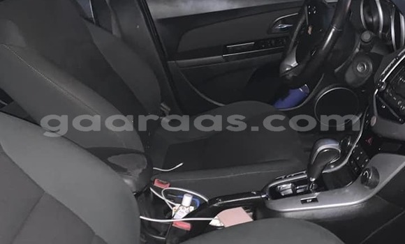 Dieundeu Occasion Chevrolet Cruze White Auto in Dakar in Dakar Dieundeu Occasion Chevrolet Cruze White Auto in Dakar in Dakar