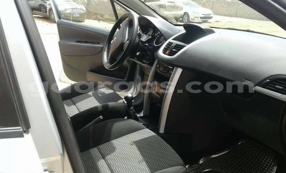 Dieundeu Occasion Peugeot 207 Silver Auto in Dakar in Dakar Dieundeu Occasion Peugeot 207 Silver Auto in Dakar in Dakar