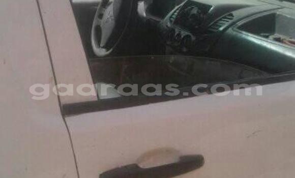 Buy Used Mitsubishi L200 White Car in Dakar in Dakar Buy Used Mitsubishi L200 White Car in Dakar in Dakar