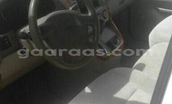 Buy Used Kia Carnival White Car in Dakar in Dakar Buy Used Kia Carnival White Car in Dakar in Dakar