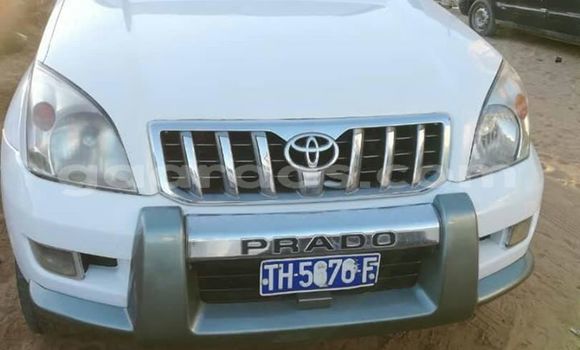 Buy Used Toyota Land Cruiser Prado White Car in Dakar in Dakar Buy Used Toyota Land Cruiser Prado White Car in Dakar in Dakar