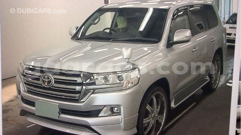 Big with watermark toyota land cruiser dakar import dubai 5629