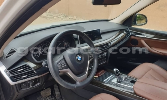 Dieundeu Imported BMW X5 White Auto in Dakar in Dakar Dieundeu Imported BMW X5 White Auto in Dakar in Dakar
