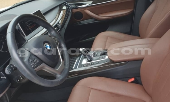 Dieundeu Imported BMW X5 White Auto in Dakar in Dakar Dieundeu Imported BMW X5 White Auto in Dakar in Dakar