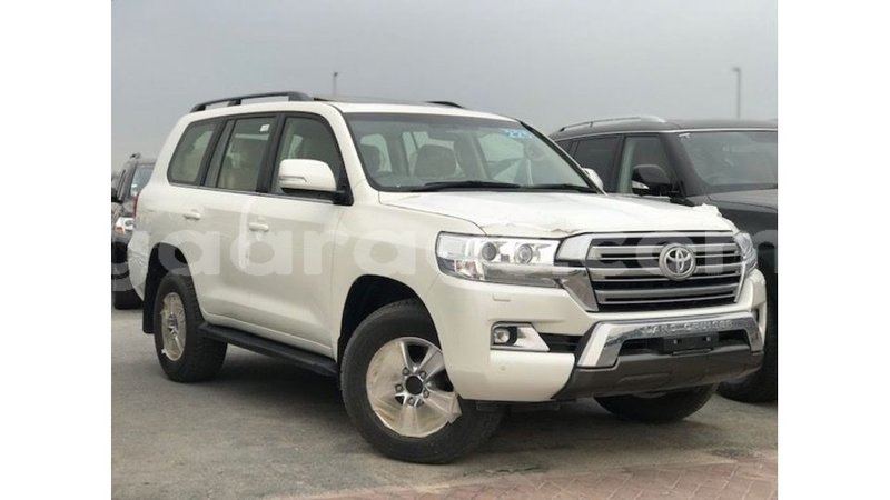 Big with watermark toyota land cruiser dakar import dubai 5753