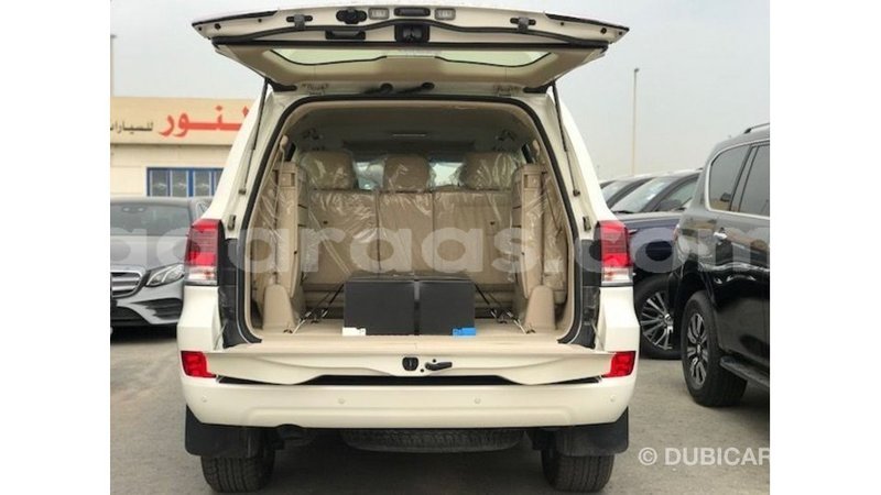 Big with watermark toyota land cruiser dakar import dubai 5753