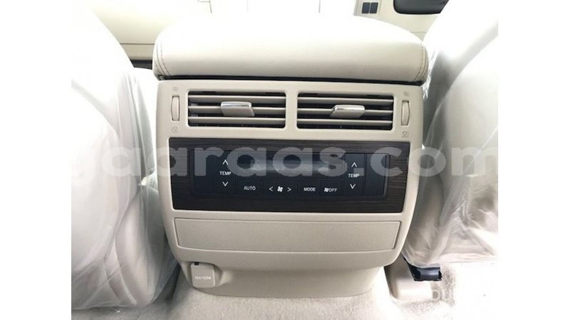 Big with watermark toyota land cruiser dakar import dubai 5753