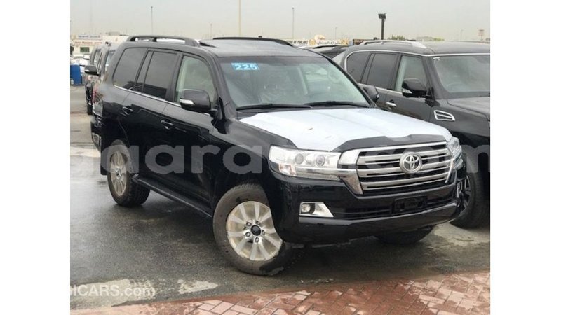 Big with watermark toyota land cruiser dakar import dubai 5755