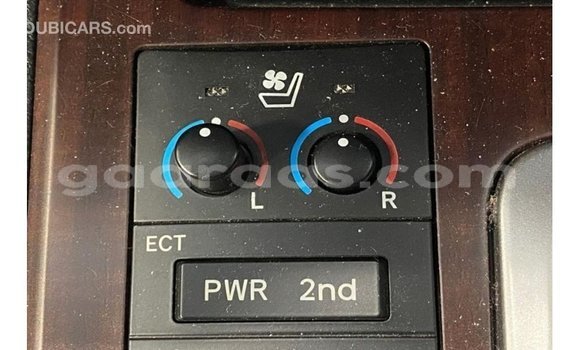 Acheter Import Voiture Toyota Land Cruiser Noir à Import - Dubai, Dakar Acheter Import Voiture Toyota Land Cruiser Noir à Import - Dubai, Dakar