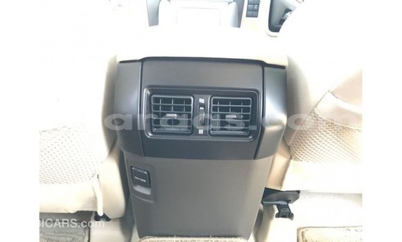 Acheter Import Voiture Toyota Prado Blanc à Import - Dubai, Dakar Acheter Import Voiture Toyota Prado Blanc à Import - Dubai, Dakar