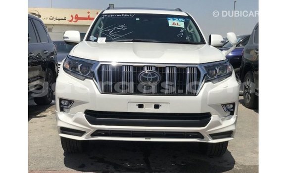 Acheter Import Voiture Toyota Prado Blanc à Import - Dubai, Dakar Acheter Import Voiture Toyota Prado Blanc à Import - Dubai, Dakar