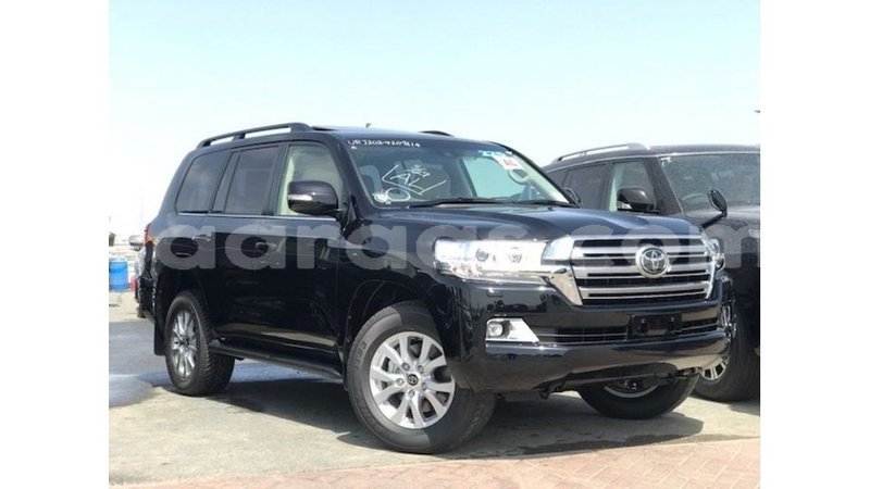 Big with watermark toyota land cruiser dakar import dubai 5808