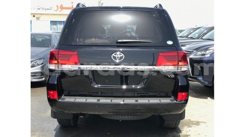 Big with watermark toyota land cruiser dakar import dubai 5808