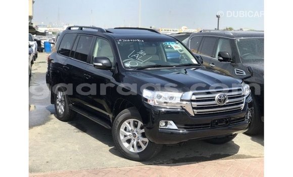 Buy Import Toyota Land Cruiser Black Car in Import - Dubai in Dakar Buy Import Toyota Land Cruiser Black Car in Import - Dubai in Dakar