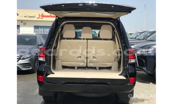 Buy Import Toyota Land Cruiser Black Car in Import - Dubai in Dakar Buy Import Toyota Land Cruiser Black Car in Import - Dubai in Dakar