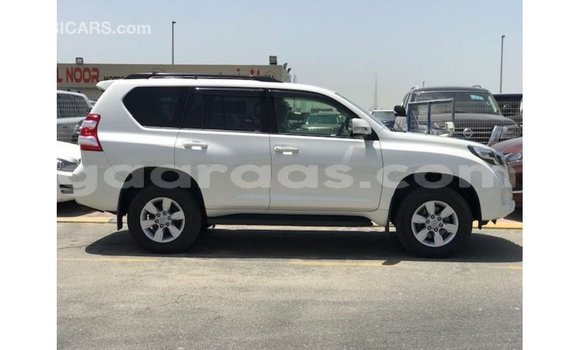 Dieundeu Imported Toyota Prado White Auto in Import - Dubai in Dakar Dieundeu Imported Toyota Prado White Auto in Import - Dubai in Dakar
