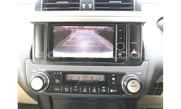 Dieundeu Imported Toyota Prado White Auto in Import - Dubai in Dakar Dieundeu Imported Toyota Prado White Auto in Import - Dubai in Dakar