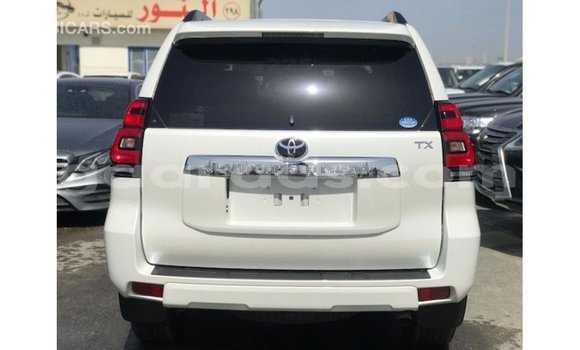 Acheter Import Voiture Toyota Prado Blanc à Import - Dubai, Dakar Acheter Import Voiture Toyota Prado Blanc à Import - Dubai, Dakar
