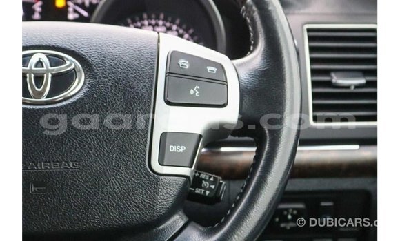 Acheter Import Voiture Toyota Land Cruiser Blanc à Import - Dubai, Dakar Acheter Import Voiture Toyota Land Cruiser Blanc à Import - Dubai, Dakar