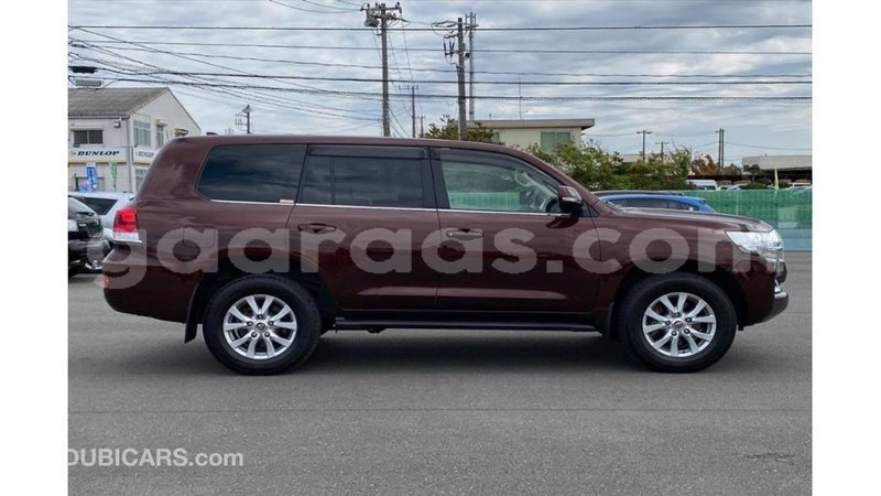 Big with watermark toyota land cruiser dakar import dubai 5836