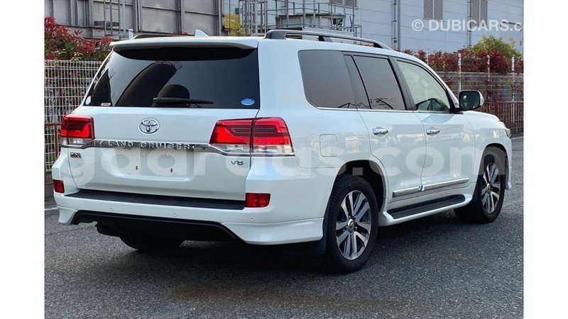 Big with watermark toyota land cruiser dakar import dubai 5837