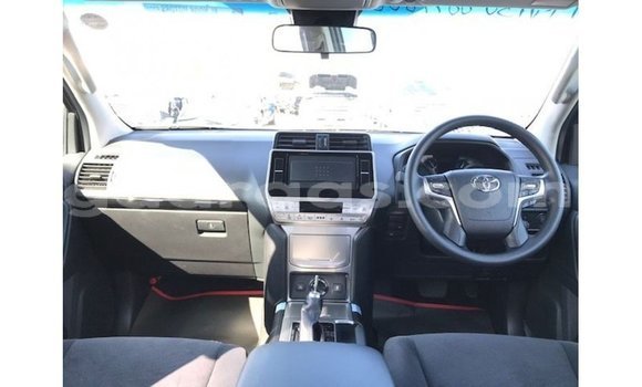 Acheter Import Voiture Toyota Prado Noir à Import - Dubai, Dakar Acheter Import Voiture Toyota Prado Noir à Import - Dubai, Dakar