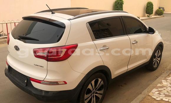 Buy Import Kia Sportage White Car in Dakar in Dakar Buy Import Kia Sportage White Car in Dakar in Dakar