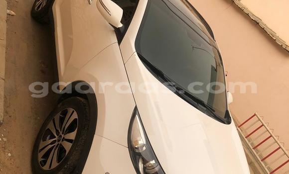 Buy Import Kia Sportage White Car in Dakar in Dakar Buy Import Kia Sportage White Car in Dakar in Dakar