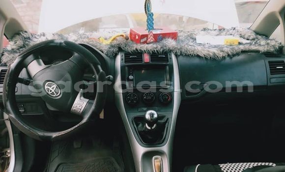 Dieundeu Occasion Toyota Auris Silver Auto in Dakar in Dakar Dieundeu Occasion Toyota Auris Silver Auto in Dakar in Dakar